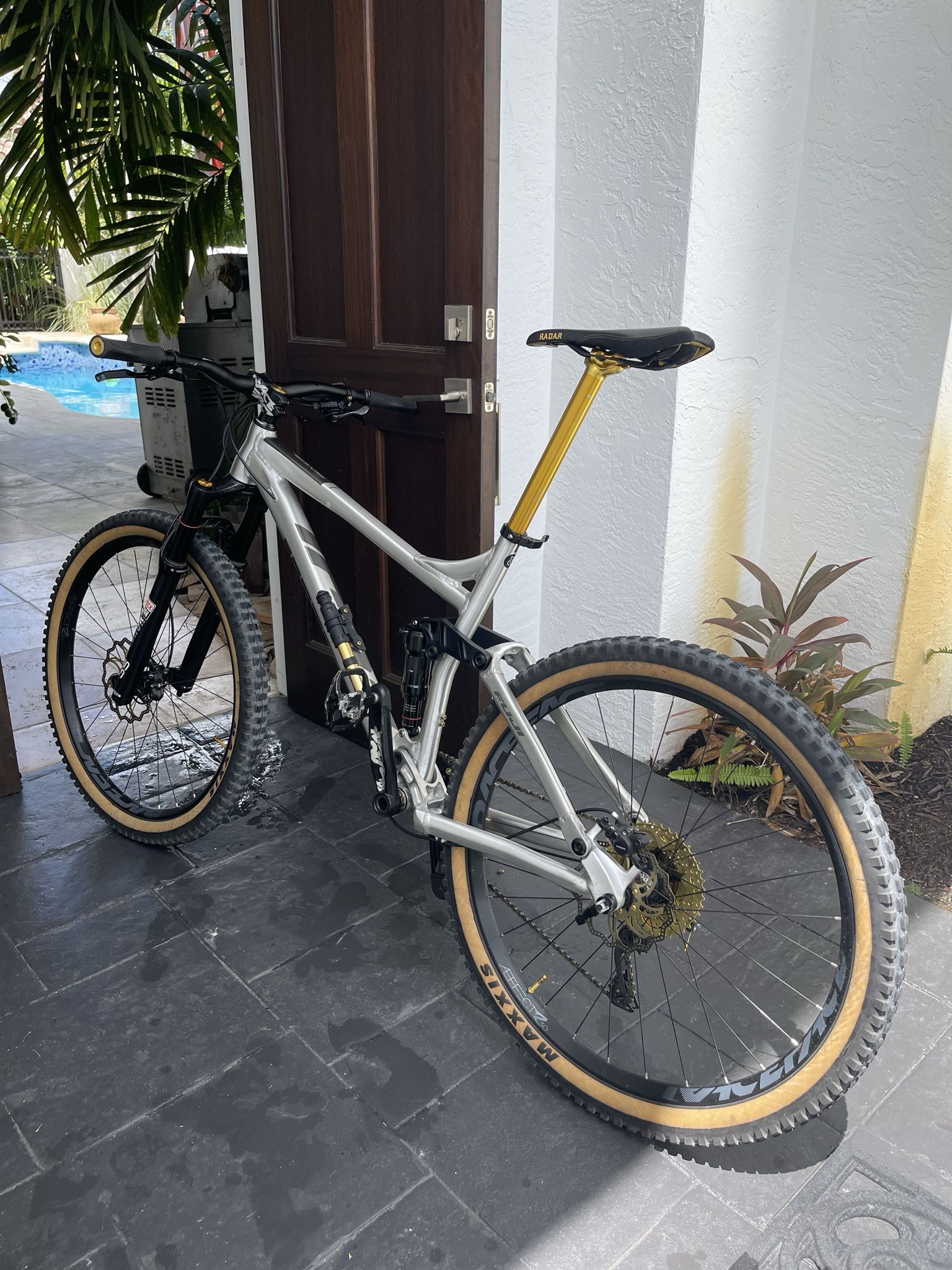 FUJI REVEAL 1.1 27.5 MTB Mountain Bike Large Full Suspension