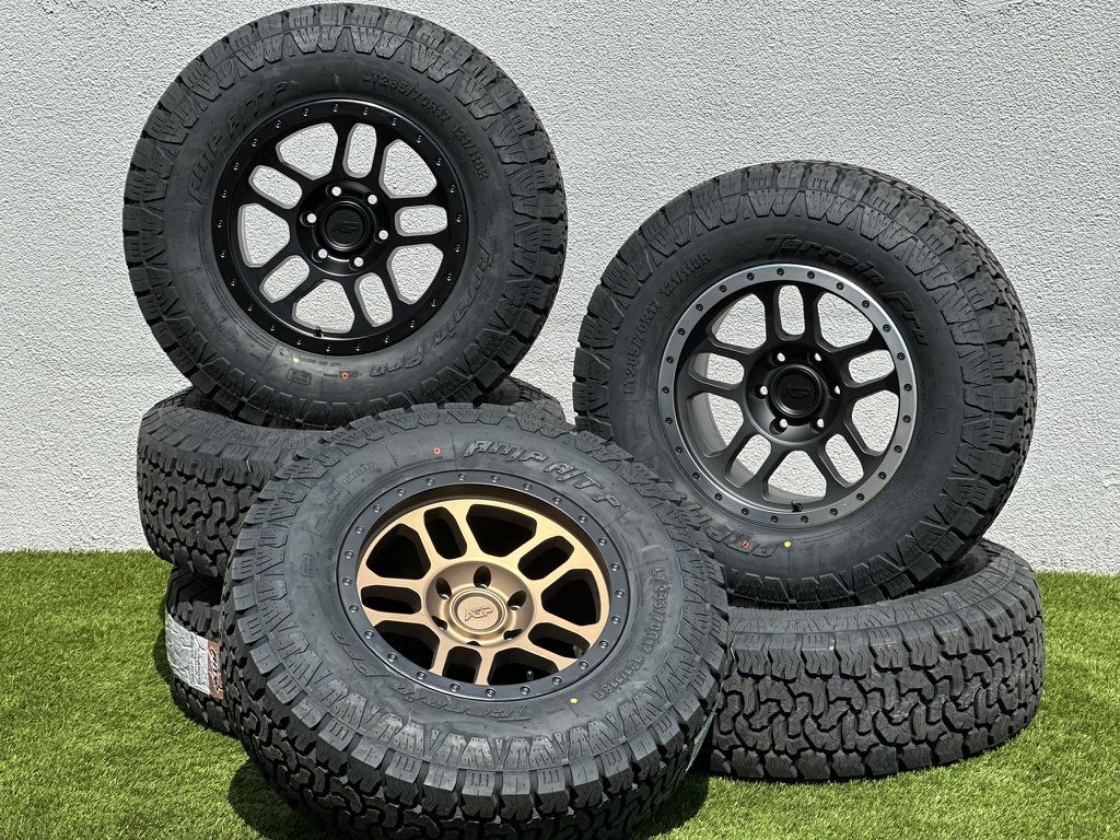 NEW 17” Ford F-150 Wheels Beadlock Style F150 Rims 33” A/T Tires 6x135 Expedition FX4 Tremor Lariat Raptor
