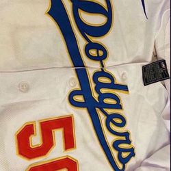 New!!! White With Gold Betts #50 Jersey! Comes With 2 Free Decal