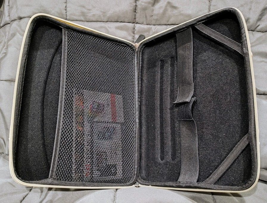 Hardshell 10" Laptop Case