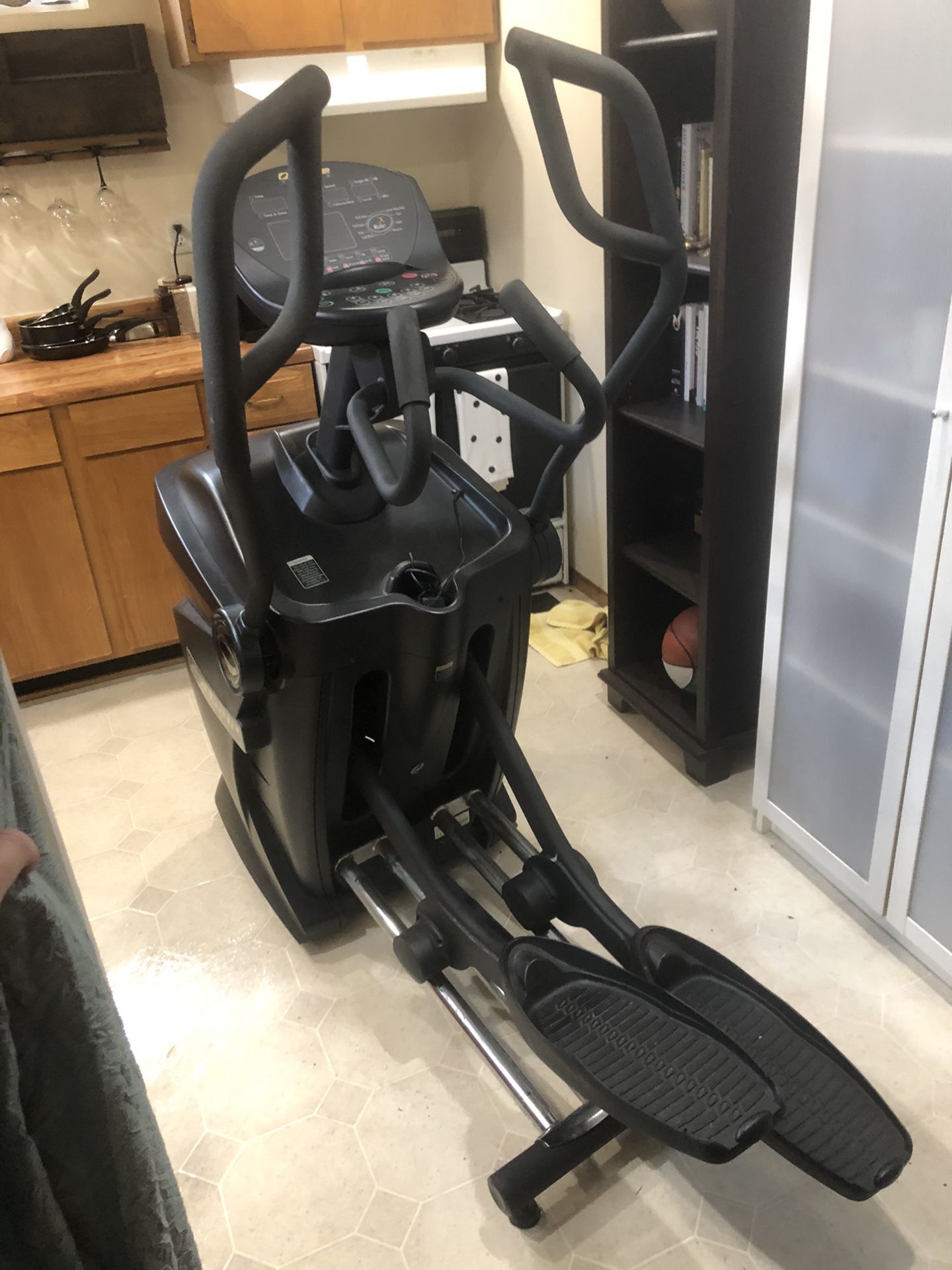 Octane gym grade elliptical...good condition, all power functions work. $300