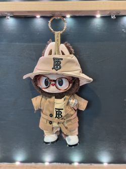 Labubu Outfit 