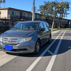 2012 Honda Odyssey 