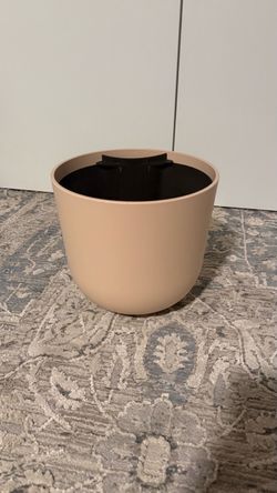 Easyplant Self-Watering Pot – Calm Rose – $15