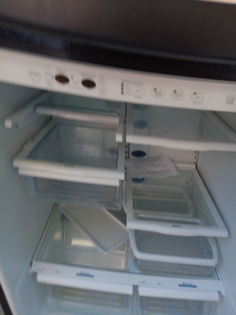 Kenmore Stainless Steel Refrigerator (30"lg.)(65"ht.)(29"wdt.)
