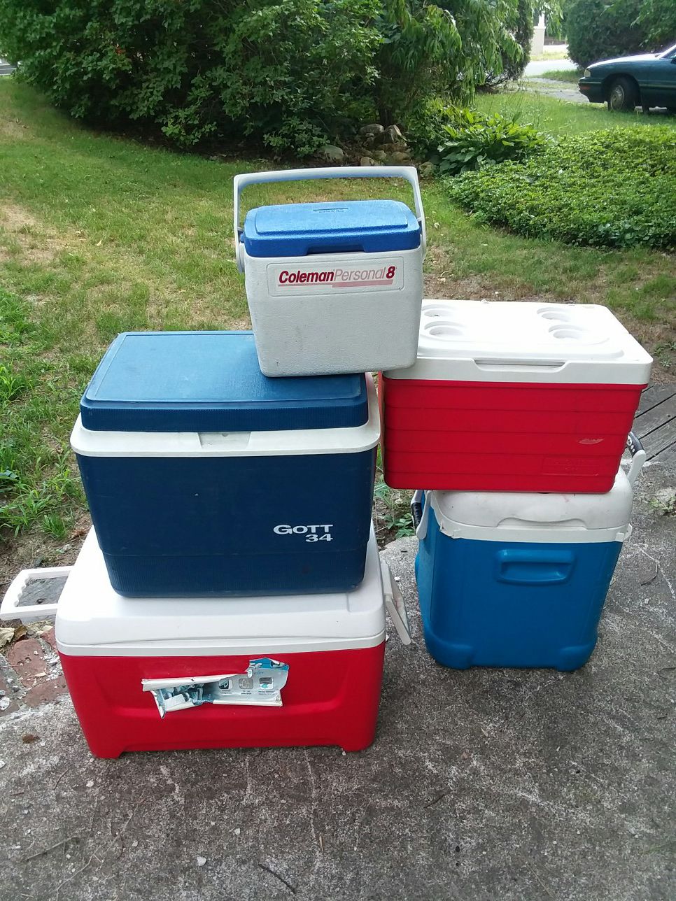 Coolers 3 LARGE 1 med. And small clean