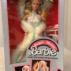 Vintage Magic Moves Barbie (1985) 