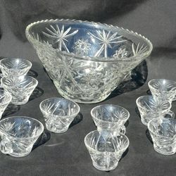 Beautiful Glass Punch Bowl with Cups