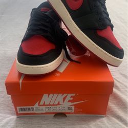 Nike Air Jordan 1