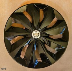Set of 4 Black Gloss Chrome 9-Spoke Hubcaps 15in Steel Rims