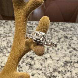 Size 8 Engagement Ring 