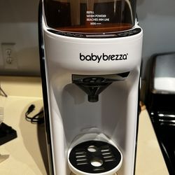 Baby Brezza Pro formula maker + Dekor diaper pail with bags