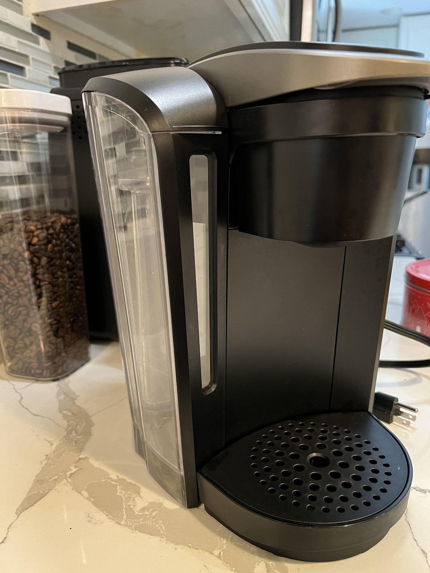Keurig K80 Gently Used for Sale in Renton, WA OfferUp