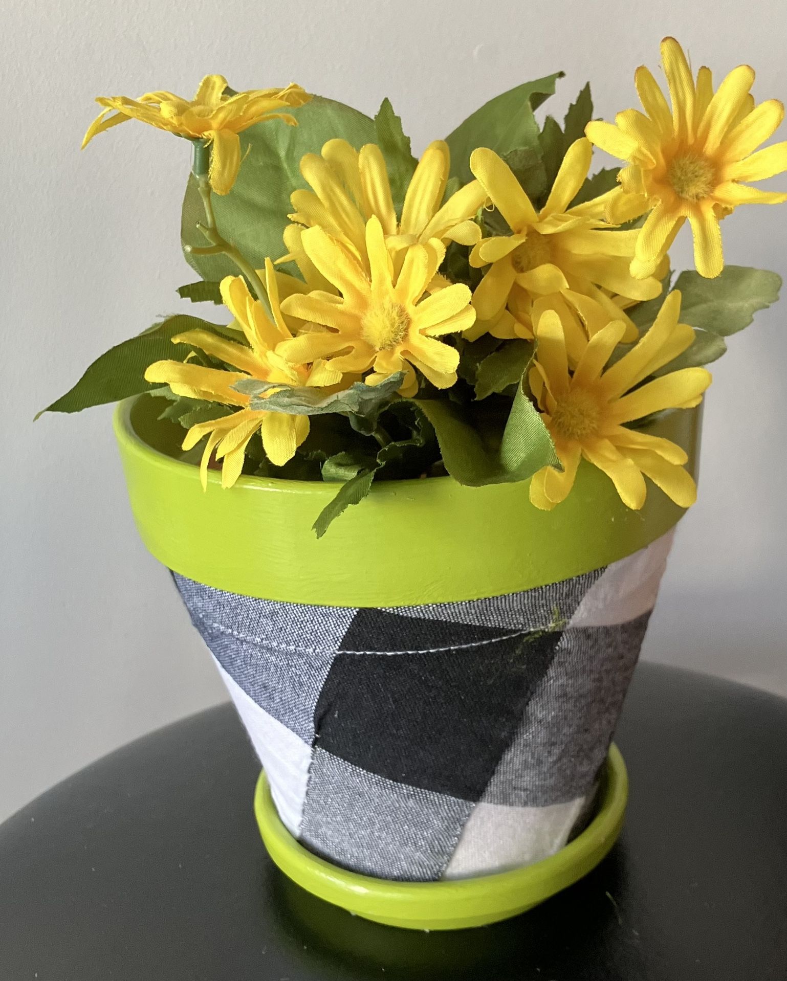 New Hand Crafted Flower Pot