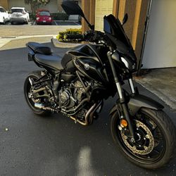 2022 Yamaha MT-07 Black And Extras