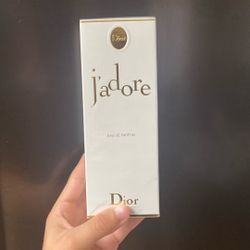 Jadore Christian Dior Eau De Parfum