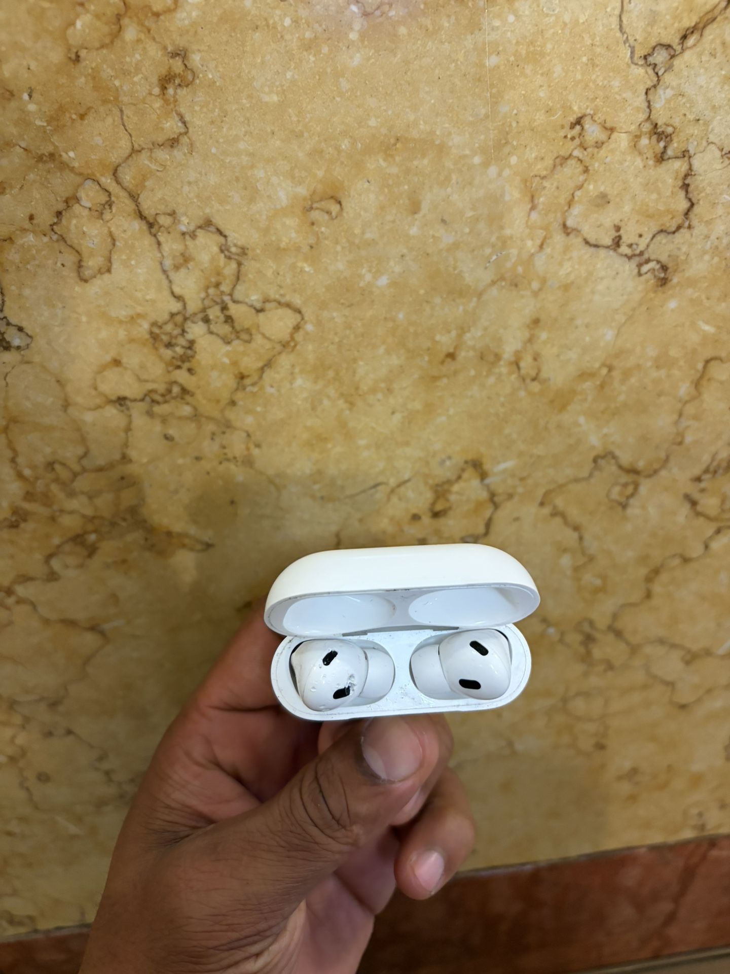 Air Pro Gen 2 USB-C