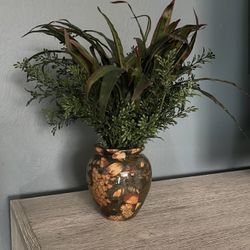 Decorative vase