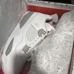 Air Jordan 4 Retro Military Black