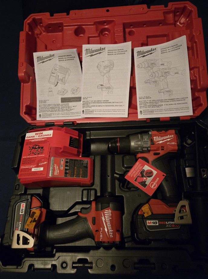 M18 FUEL 18V Lithium-lon Brushless Cordless Hammer Drill and Impact Driver Combo T (2-Tool) with 2 Batteries