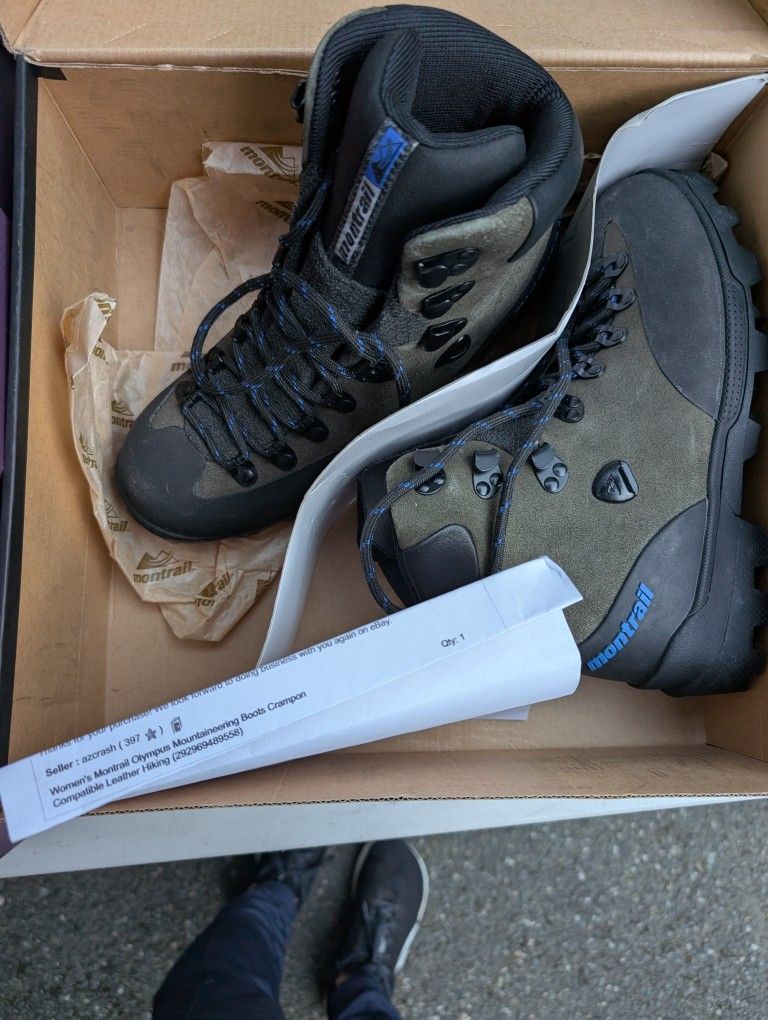 Hiking Boots, Women
