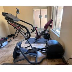 PRECOR EFX 5.21si ELLIPTICAL FITNESS CROSSTRAINER