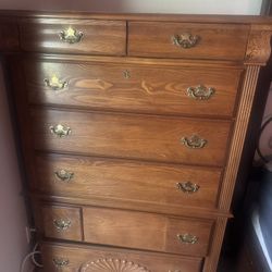 7 Drawer, Wooden Standing Dresser