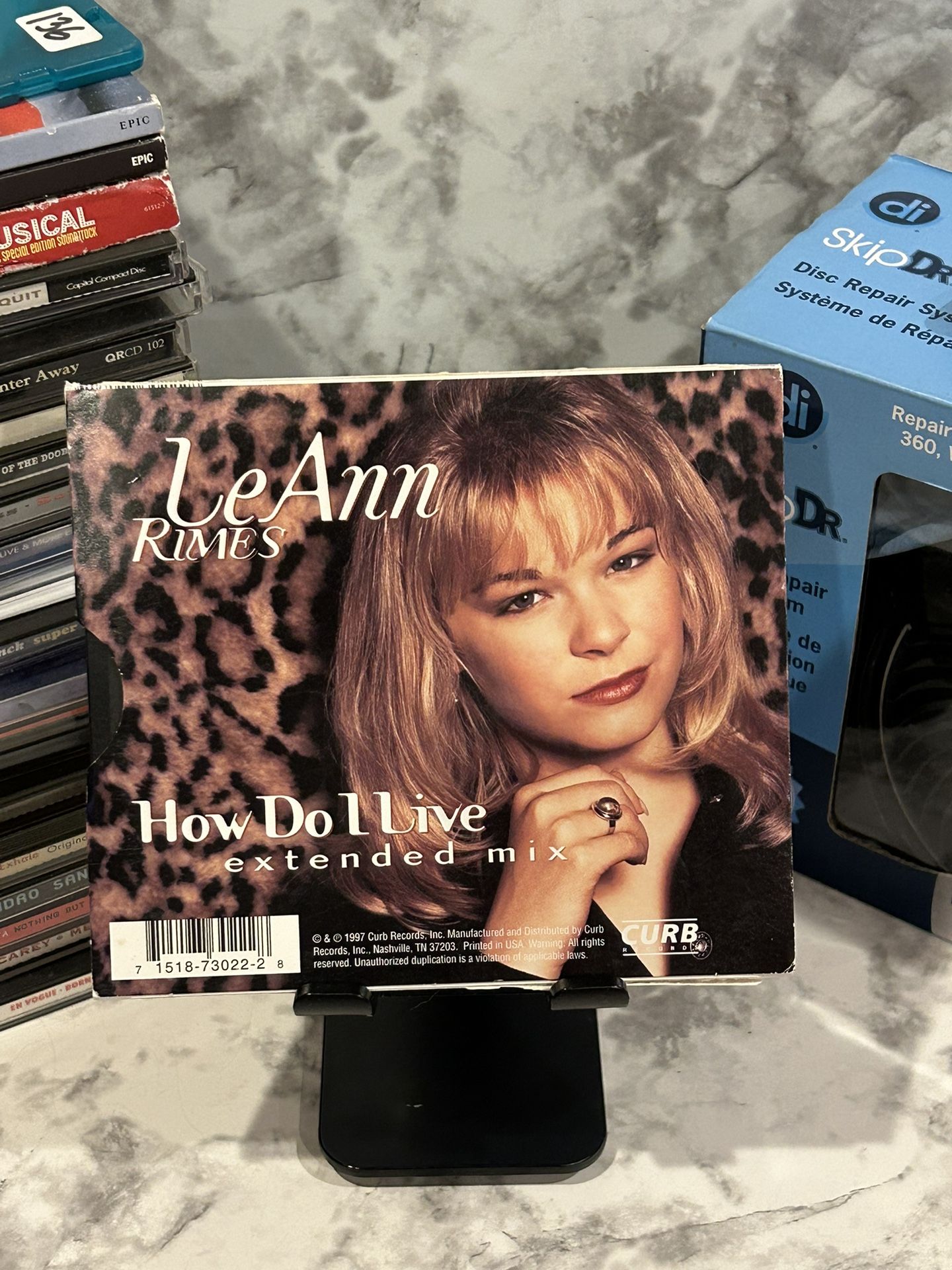 LeAnn Rimes “How Do I Live” CD