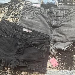 Women’s Black Denim Jean Shorts Size 10 Large 