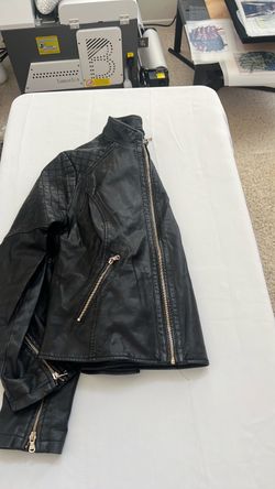 Guess lather jacket xl