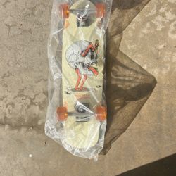 New Complete Skateboard 