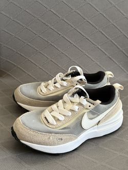 Size 11C - Nike Waffle One Low Summit White