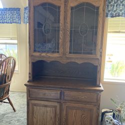 Oak Hutch (2 Piece)