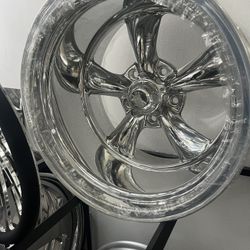17” 17x11 American Racing Rines Anchos Para Chevy Y GMC 