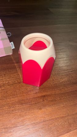 Pencil , pen holder