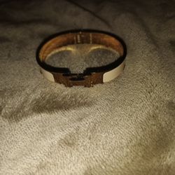 Woman's Bracelet