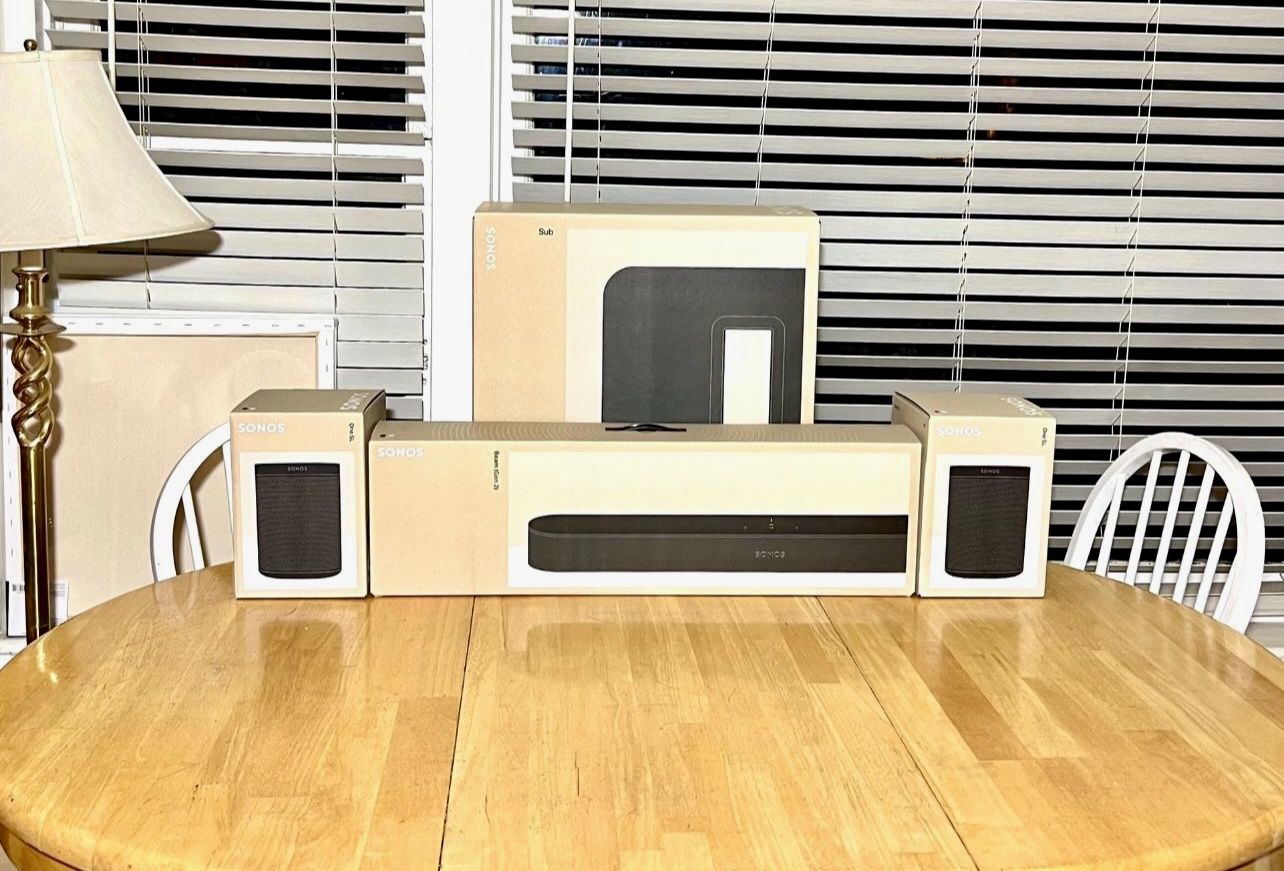 Sonos Beam Gen2 Bundle With 1 x Sonos Sub Gen3 + 2 x Sonos One SL Black