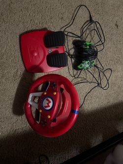 Mario kart wheel and pedals and corded mushroom controller