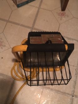 Work Light No Light Bulbs Stell Good Condition