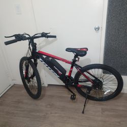 TOTEM VICTOR - Bicycle powered by electricity 
