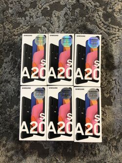 Samsung galaxy a20s Factory unlocked doul SIM card 32 GB