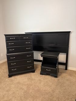 Dresser, Nightstand and full/queen Head Board