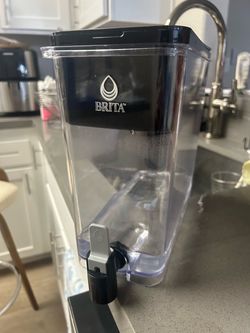 27 Cup Brita Dispenser