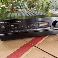 Denon AVC-3000 AMPLIFIER AND RECEIVER LIKE NEW