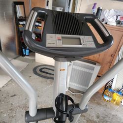 Free Elliptical 