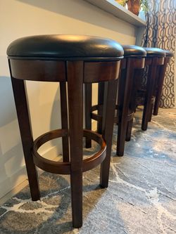 Set of 4 Backless Bar Stools