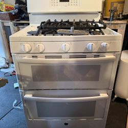 GE 30 Inch Double Gas oven