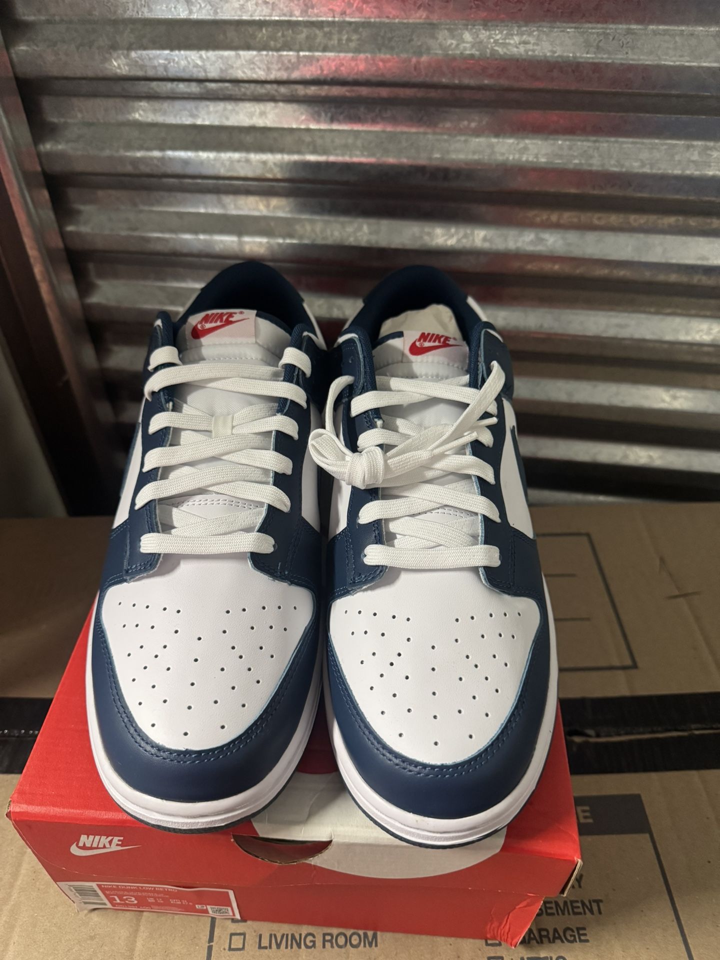 Nike Dunks Size 13 display picture 2