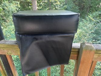 Barber Black Faux Leather Chair/kids seat ex