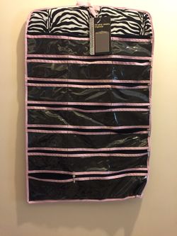 Jewelry organizer